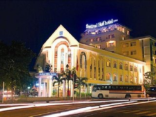 Festival Hue Hotel