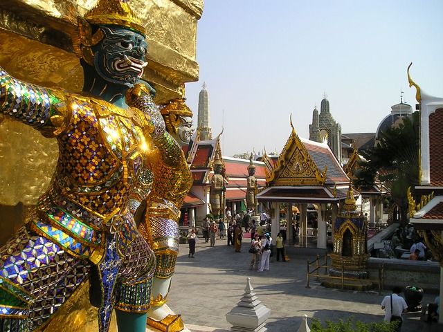 Königspalast & Tempel Tour
(Wat Trimitr & Wat Pho)
, Thailand