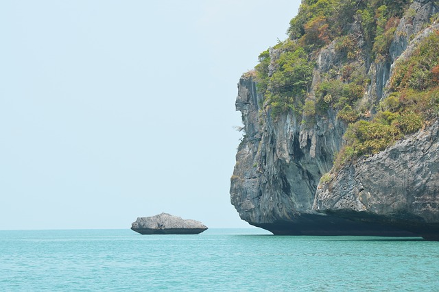 Angthong Marine Park Kayaking mit Blue Star, Thailand