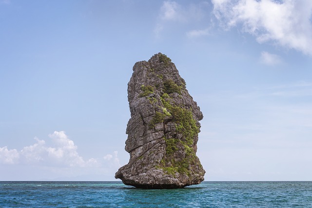 Angthong Marine Park Kayaking mit der 
Boutique Yacht
, Thailand