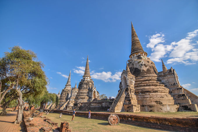 Ayutthayas Straßen 
mit Longtailed Boot Trip, Thailand