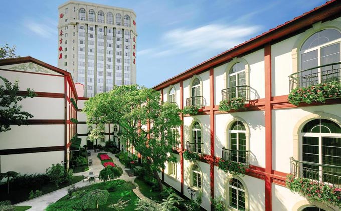 Dongfang Hotel