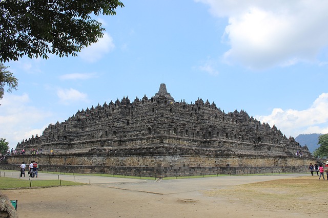 Borobudur Sonnenaufgangstour , Indonesien