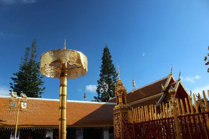 City und Tempel 
mit Doi Suthep, Thailand