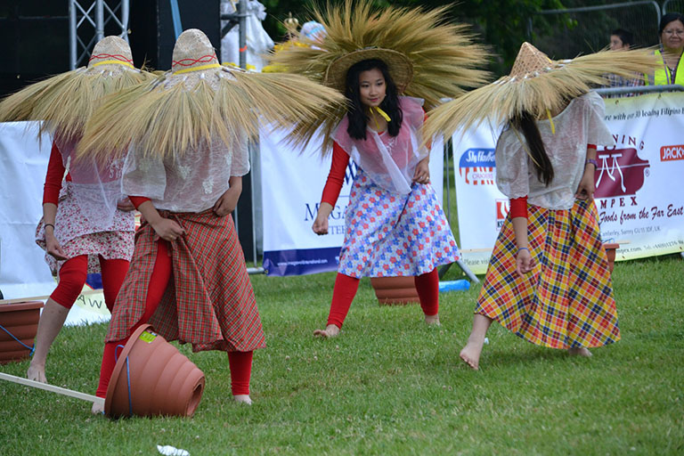 Fiesta Filipina, Philippinen