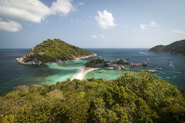 Koh Tao 
Schnorcheln und Katamaran, Thailand