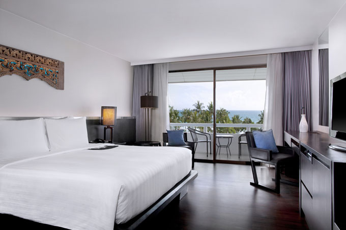 Le Meridien Phuket Beach Resort