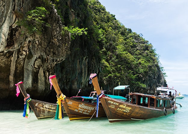 Catamaran Amadeus, Thailand